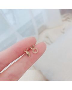 Cute rabbit carrot asymmetric earrings for women