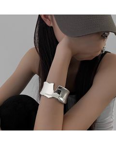 Refined Stylish And Versatile Exaggerated Irregular Bracelet