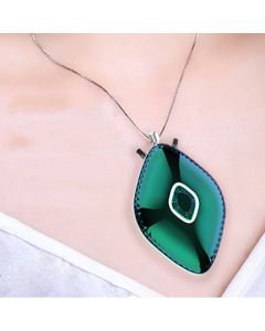 Portable hanging neck anion air purifier