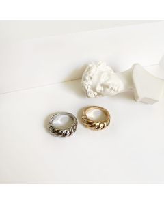 Twill twist ring