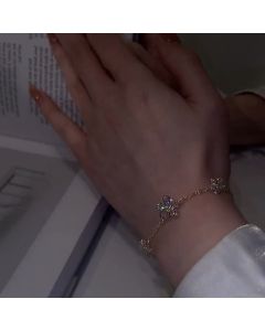 Fashion Light Luxury Style Crystal Flower Bracelet Female