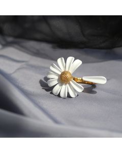 Daisy Earrings Necklace Female Clavicle Chain Ins Tide Simple Temperament Fairy Style Wild Bracelet Net Red Earrings Jewelry
