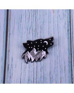 Mountain Wolf Enamel Needle Landscape Exploration Decoration