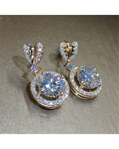 Heart-shaped zircon ear studs