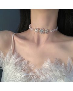 Pearl Clavicle Chain Niche Design Necklace