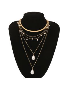 Multi-element pearl necklace