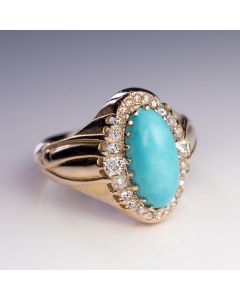Retro Diamonds Surrounding Elegant Women's Ring