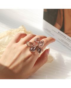 Crystal flower ring