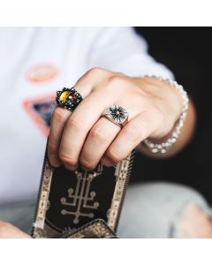 Retro European And American Creative Index Finger Ring