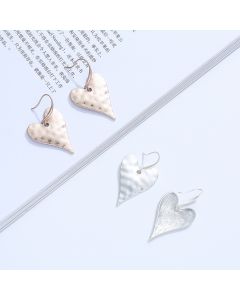 Love Heart-Shaped All-Matched Atmospheric Exaggerated Earrings