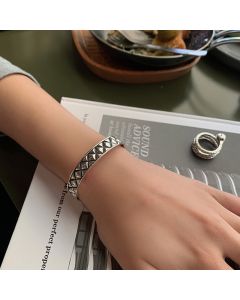Vintage Cross Stripe Diamond Bracelet