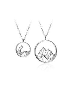 The New Eachother Simple Retro Couple Necklace
