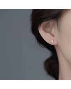 Women's Simple Temperament Net Celebrity High-end Moonstone Earrings
