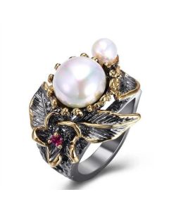 Gold Two-tone Retro Pearl Flower Female Ring