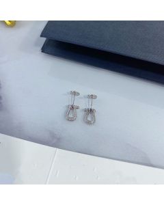 S925 Sterling Silver Horseshoe Buckle Stud Earrings