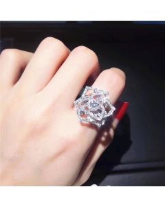 18K White Gold Plated Full Diamond Heart-shaped Rose Flower Simulation Zircon Engagement Ring Female