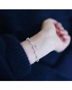 Gold-plated Four-leaf Clover Bracelet Jewelry High-grade Exquisite Affordable Luxury Style