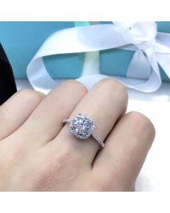 Four Claw Square Moissanite Diamond Ring