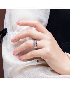 Women's Fashion Wide Cross Ring In Sterling Silver