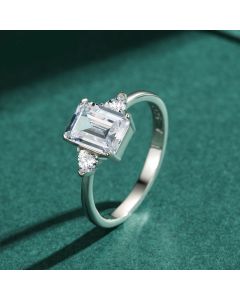 Fashion Women's S925 Sterling Silver Zircon Ring