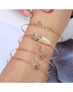 Snowflake Deer Head Leaf Bracelet Set