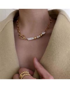 Metal Chain Clasp Pearl Necklace for Women