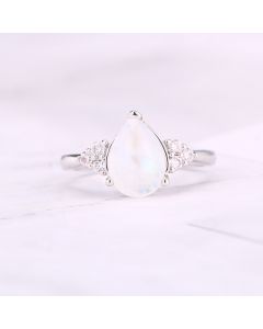 Natural Semi-Precious Moonstone Ring Simple