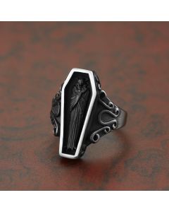 A titanium steel man is like an accessory ring