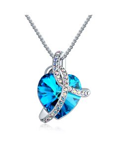 Heart shaped crystal pendant