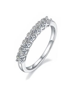 Fashionable And Simple 3mm Seven-star  Moissanite Ring