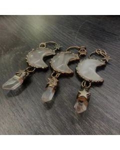 Retro Style Personality Moon Pendant Handmade Edge Plating