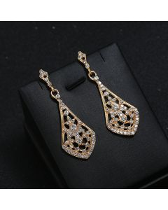 Retro Alloy Diamond Cutout Drop Earrings