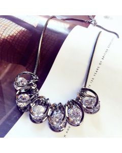 Brilliant Crystal Rhinestone Short Clavicle Chain