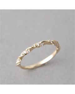 Women's Simple Diamond Twist Ring