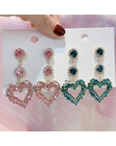 Love New Temperament Simple Diamond Earrings