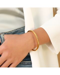 Special-interest Design Glossy Radian Bracelet For Women