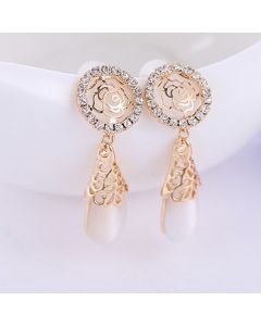 Fashion Personality Round Rhinestone Rose Earrings