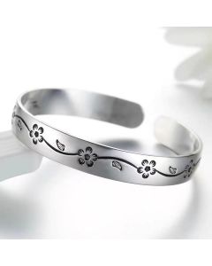Alloy Silver-plated Plum Bracelet