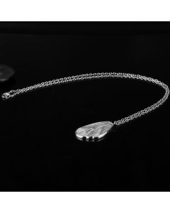 Glowing Wing Shape Butterfly Pendant Necklace