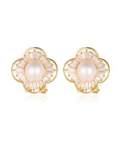 Pearl Simple Niche Design Cold Wind Earrings