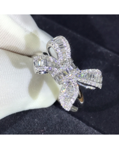 AliExpress new bow ladder diamond ring beautiful luxury simulation diamond ring temperament female wedding ring