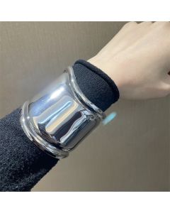 Advanced Sense Metal Wave Asymmetrical Bracelet