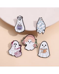 Halloween Cute Ghost Shape Metal Brooch Cartoon Accessories