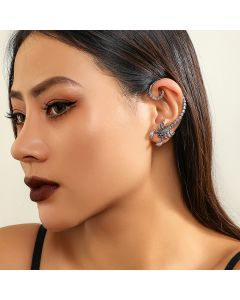Dark Outline Scorpion Curved Stud Earrings Hip Hop Cool
