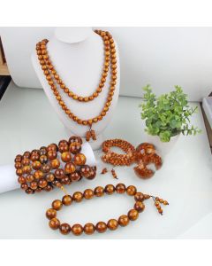 18 Handballs With Rosary Beads