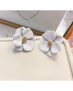 Color Flower Feminine Gentle Pearl Stud Earrings