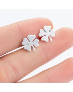 Clover Stainless Steel Steel Hollow Four-leaf Clover Ear Bone Stud Earrings