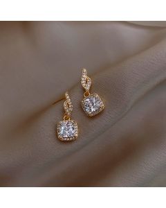 Temperament Net Red Simple Earrings
