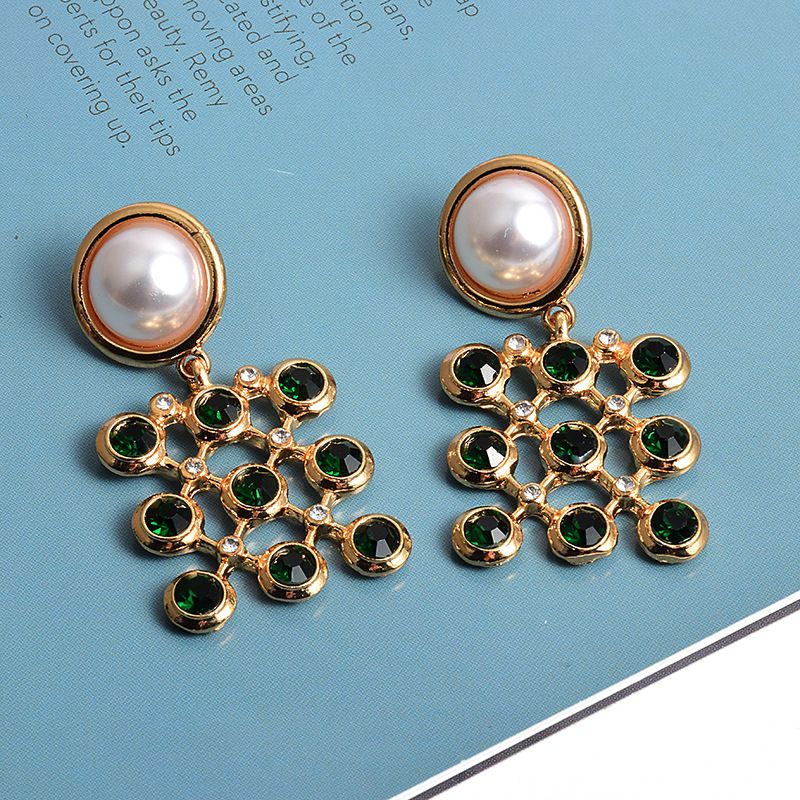 European And American Style Fashion Earrings Square Colored Diamond Pearls